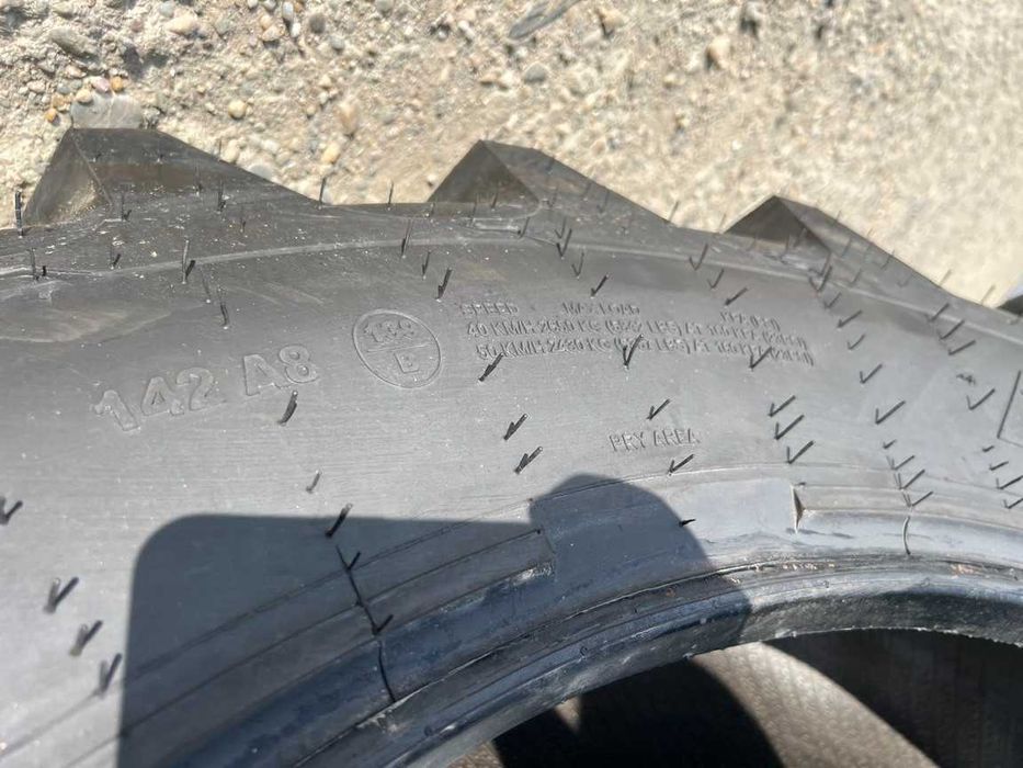 Marca OZKA cu garantie 420/85R34 noi radiale 16.9-34 pentru tractor