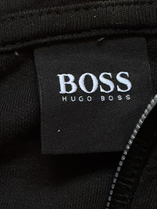 Hugo Boss суичър с цип S