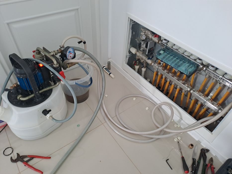 Spalare curatare instalatii termice