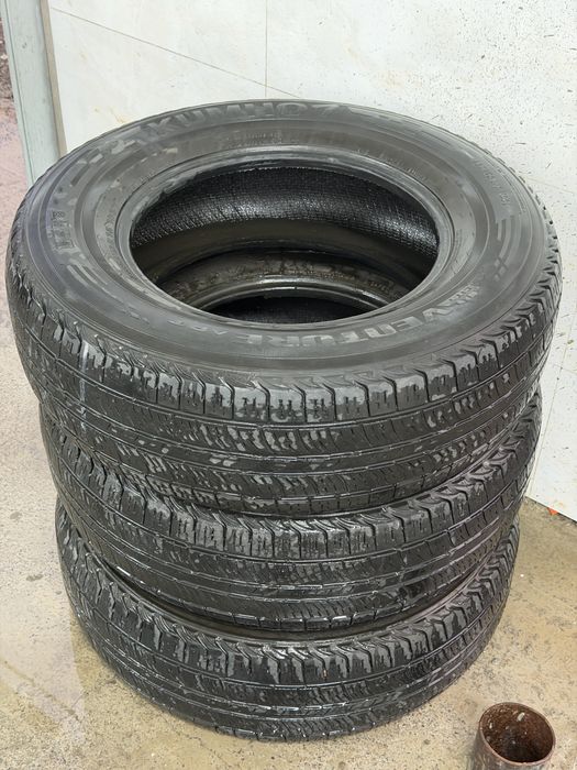 235/70/16 3 шт летние шины Kumho