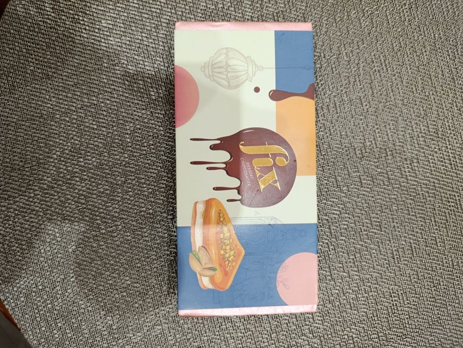 Дубаиский шоколад одна плитка.