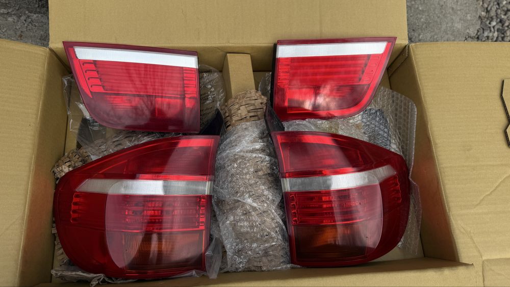 Set complet 4 lampi spate Bmw x5