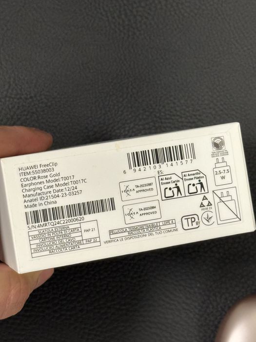 Продавам нови слушалки Huawei FreeClip