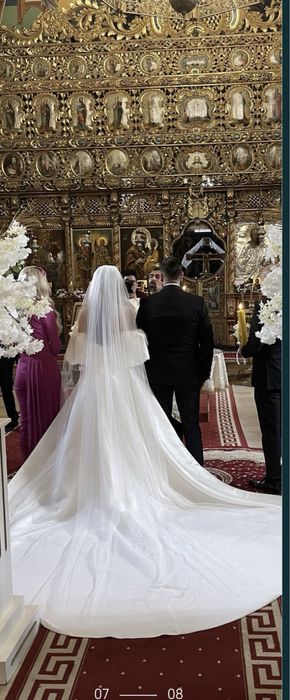 Vand rochie de mireasa