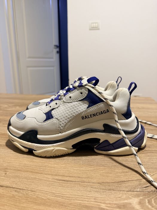 Balenciaga triple s