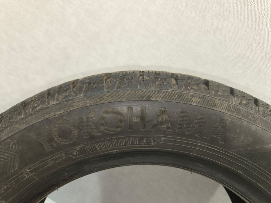 Шины йокохама, почти новые