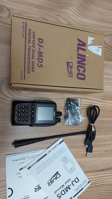 Transceiver Dual Band DMR Alinco DJ--MD5 XEG