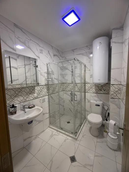 Дава се под наем Двустаен апартамент в Варна, Левски - 55 кв.м за 613 € - Снимка #4