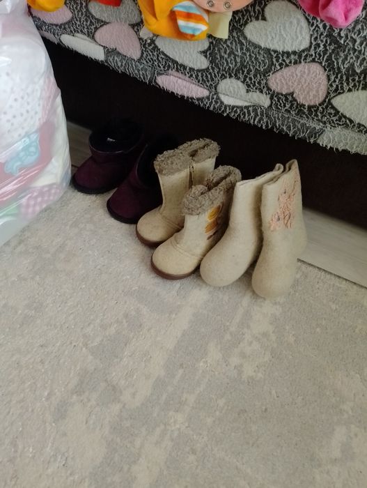 Продам детские вещи