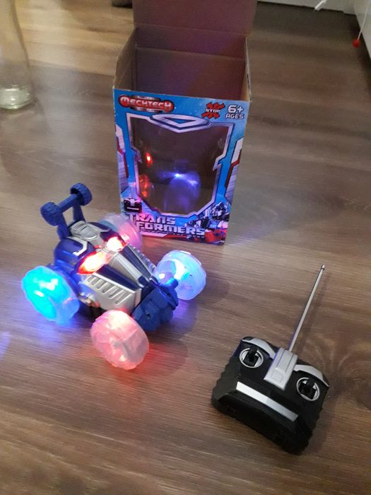 Нова Писта ролбан с колички, паркинг, трактор и др