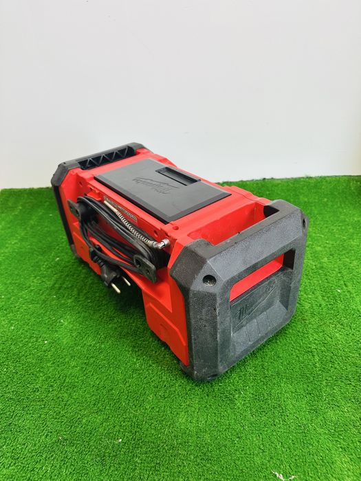 Radio Milwaukee M18 JSRDAB+ plus