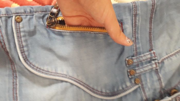 Дънкен гащеризон