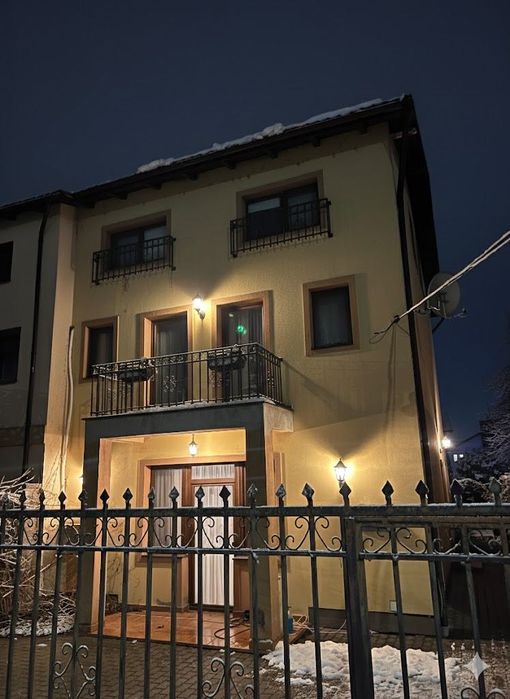 Casa de închiriat Cartier Europa Mosnita Noua