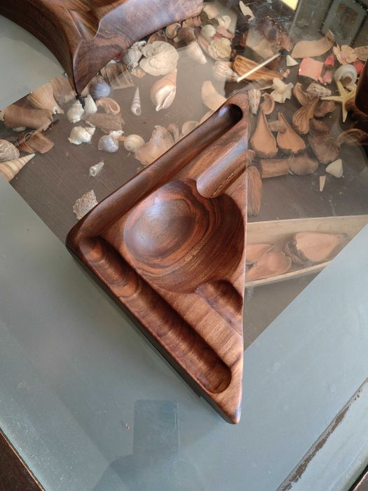 Пепелник за пури