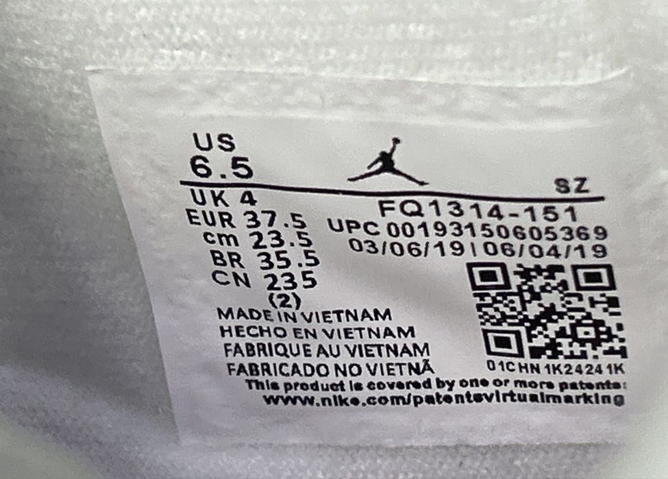 Air Jordan 4 Retro "Hyper Violet" marimea 37.5