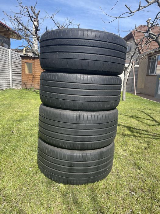 Set anvelope Originale vara runflat X5 X6 GLE 275 40 21 / 315 35 21