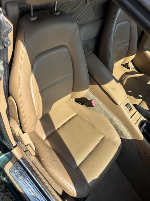 Interior Mazda Mx-5 NB volan mahon scaune piele crem / bej nuca schimbator fete usi