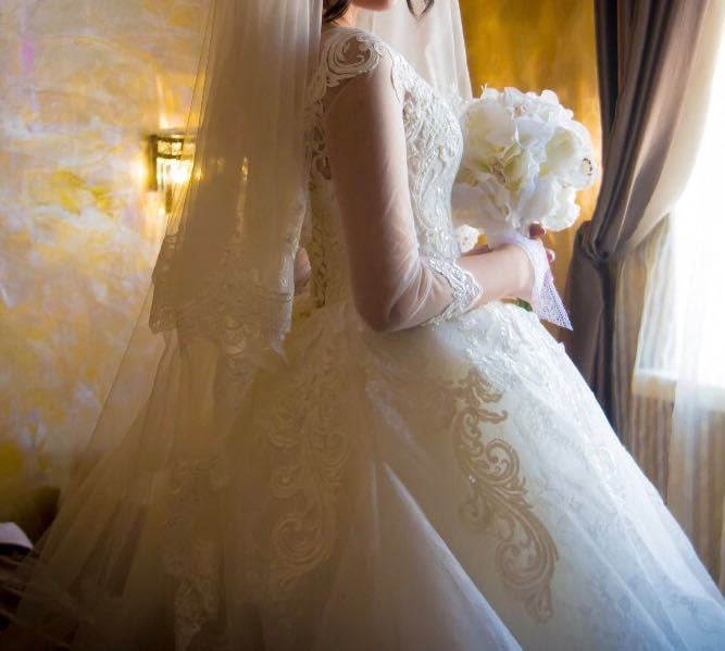 Продам свадебное платье