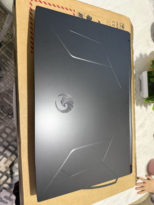 Игровой MSI Bravo 17 D7VF