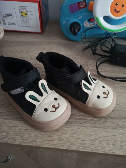 Incaltaminte copii mărimea 22. 14cm interior