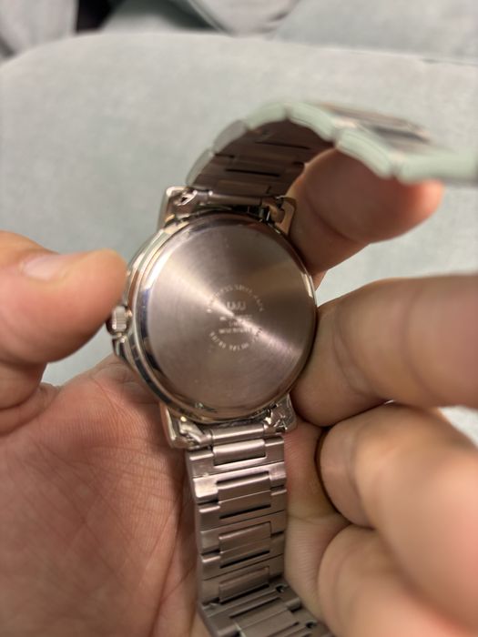 Vand ceas barbatesc q&q