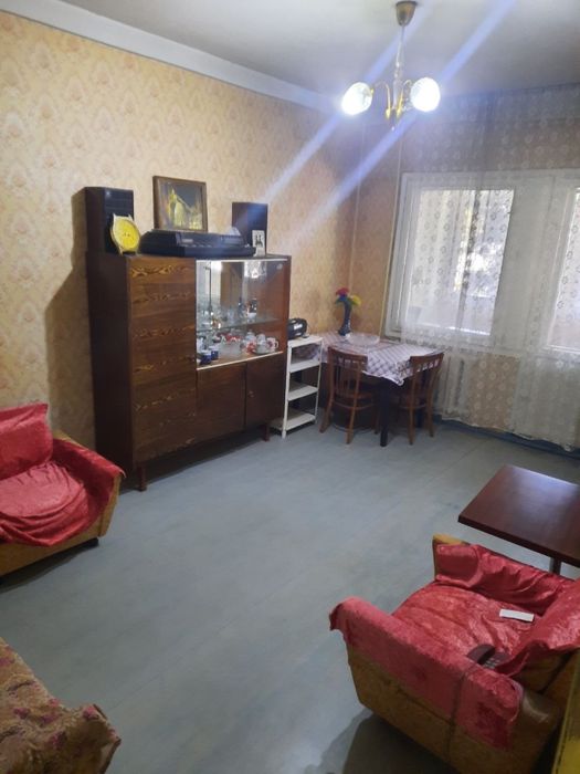 Продается квартира!!! Спутник 16, 2х комнатная, 2- этаж. С лифтовойим