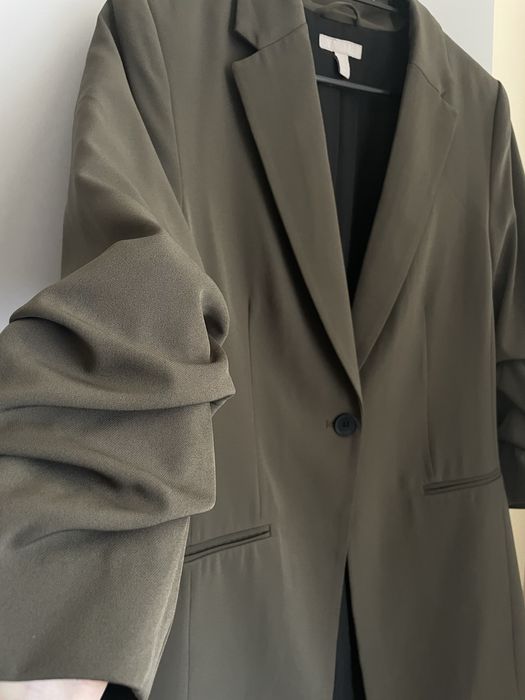 Дамско тъмнозелено дълго сако