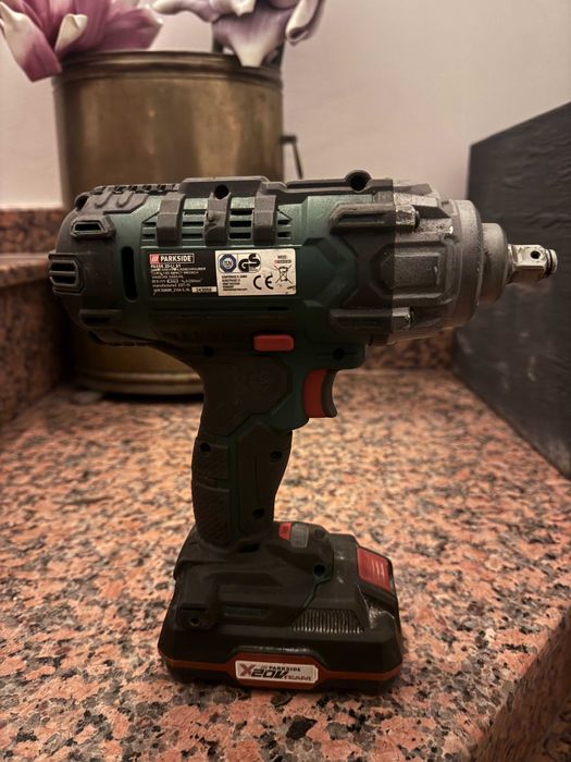 Pistol impact bormasina Parkside 20 V, 180 Nm, PDSSA 20 LI A1+baterie