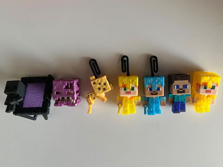 Kinder joy Minecraft фигурки