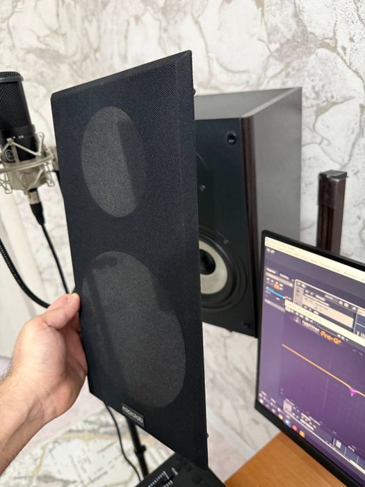 Студийное оборудование