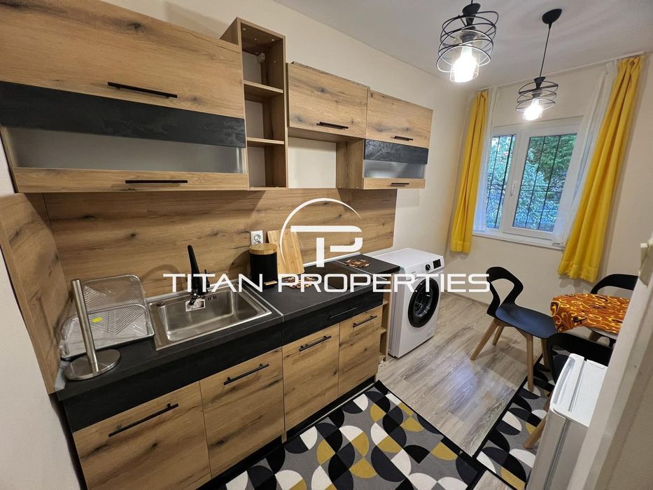 Дава се под наем Едностаен апартамент в Бургас, Възраждане - 45 кв.м за 306 € - Снимка #4