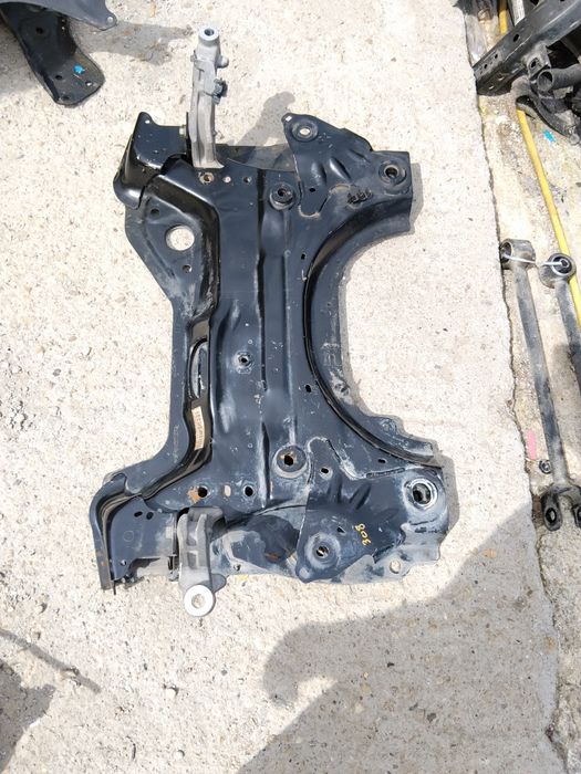 Cadru motor Peugeot 3008 an 2023