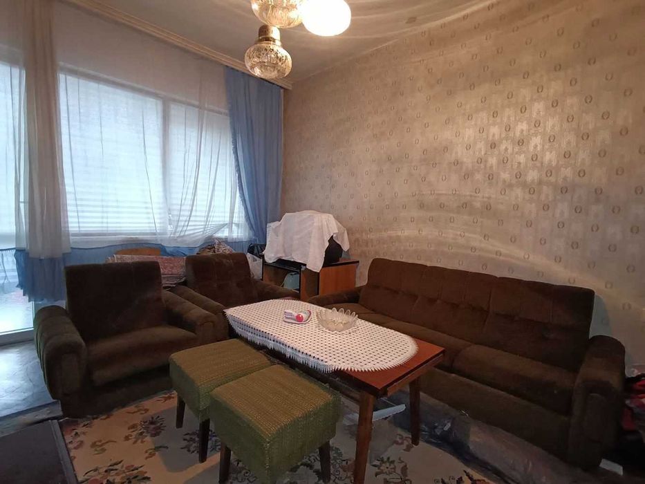 Продава се Четиристаен апартамент в Велико Търново, Център - 117 кв.м за 1409 €/кв.м - Снимка #5