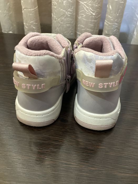 Детская обувь для девочки