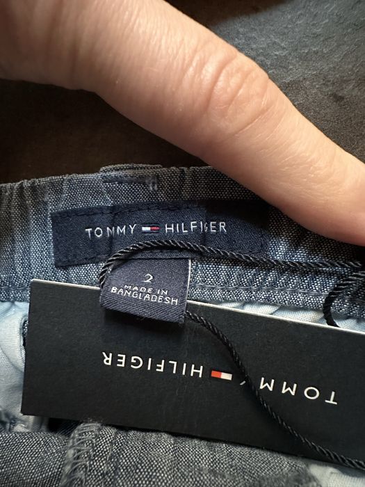 Pantaloni Tommy Hilfiger copii