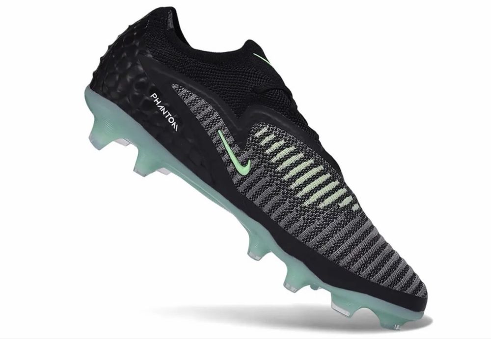 Nike Phantom