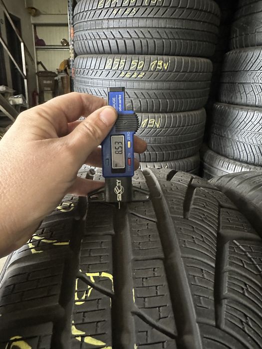 Anvelope Iarna 235/55/18 Pirelli Sottozero 2 Winter 235 55 18 R18