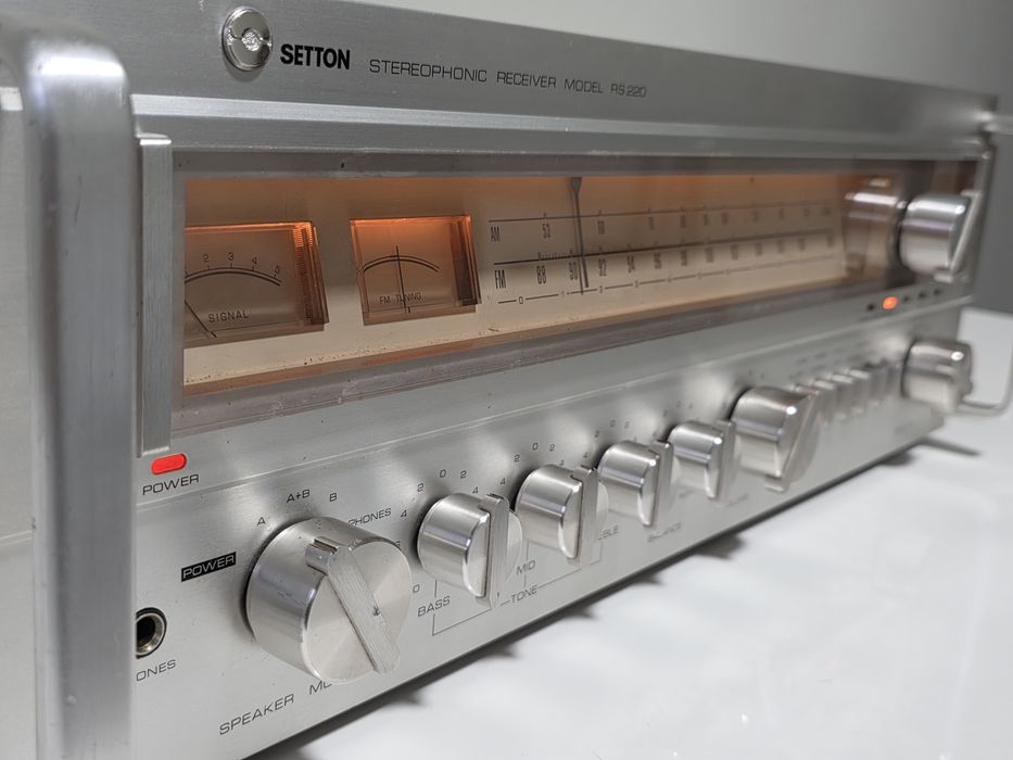 Setton RS 220 stereo receiver