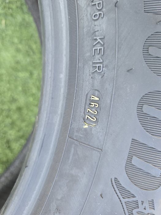 225 55 19 goodyear all seasson