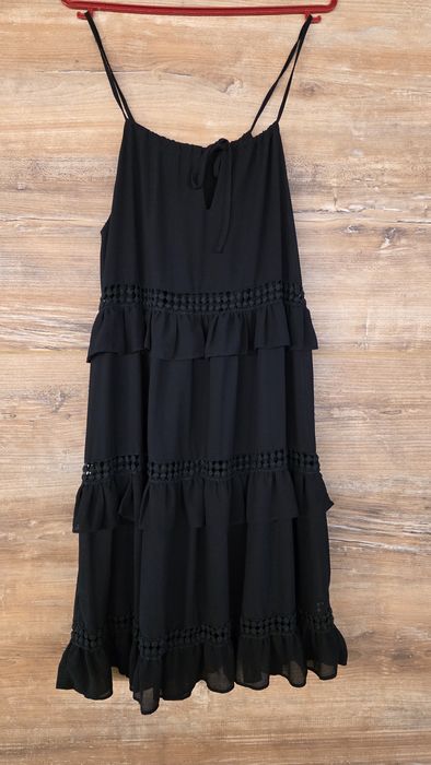 Малка черна рокля