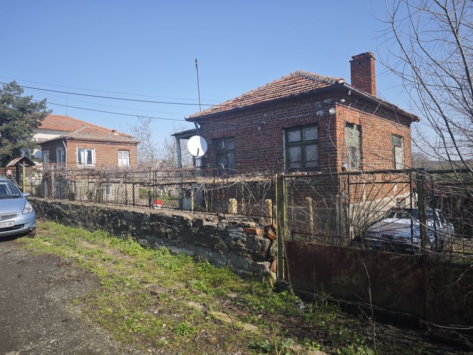 Къща в село Сърнево