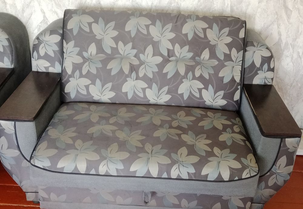Продам диван, минидиван и кресло
