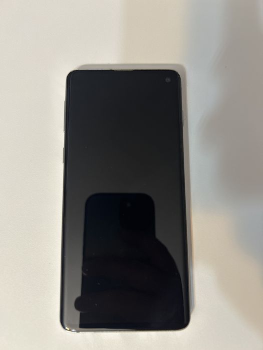 Vand samsung galaxy s10 CITESTE DESCRIEREA