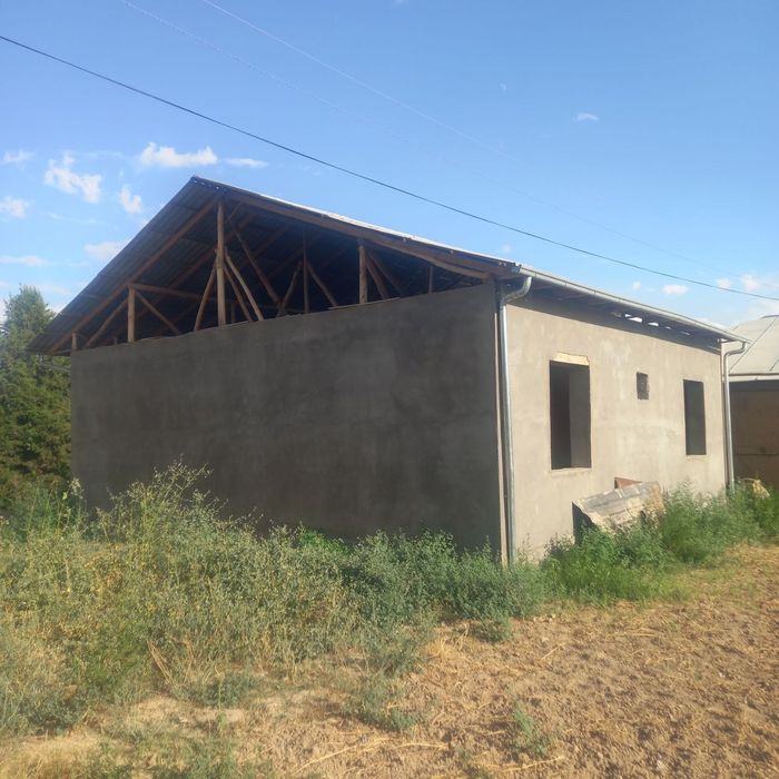Srochna sotiladi 37000$ kelishamz