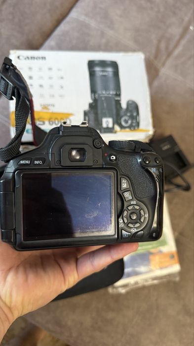 Фотоаппарат Canon 600D