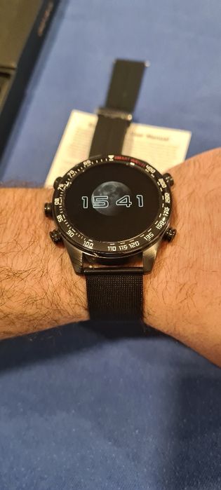 Смарт часовник !