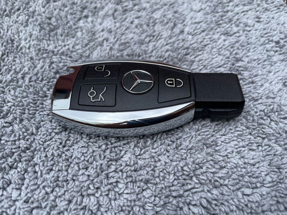 Carcasa cheie telecomanda Mercedes Benz 3 butoane model cromat