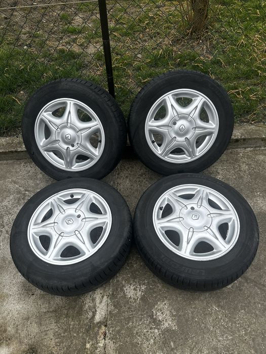 Jante Renault cu anvelope vara 185/65R15
