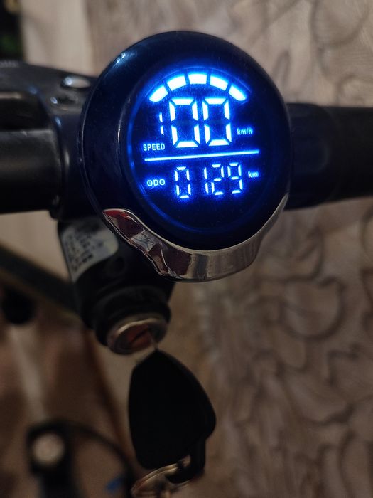 Электросамокат по типу kugoo m4 pro