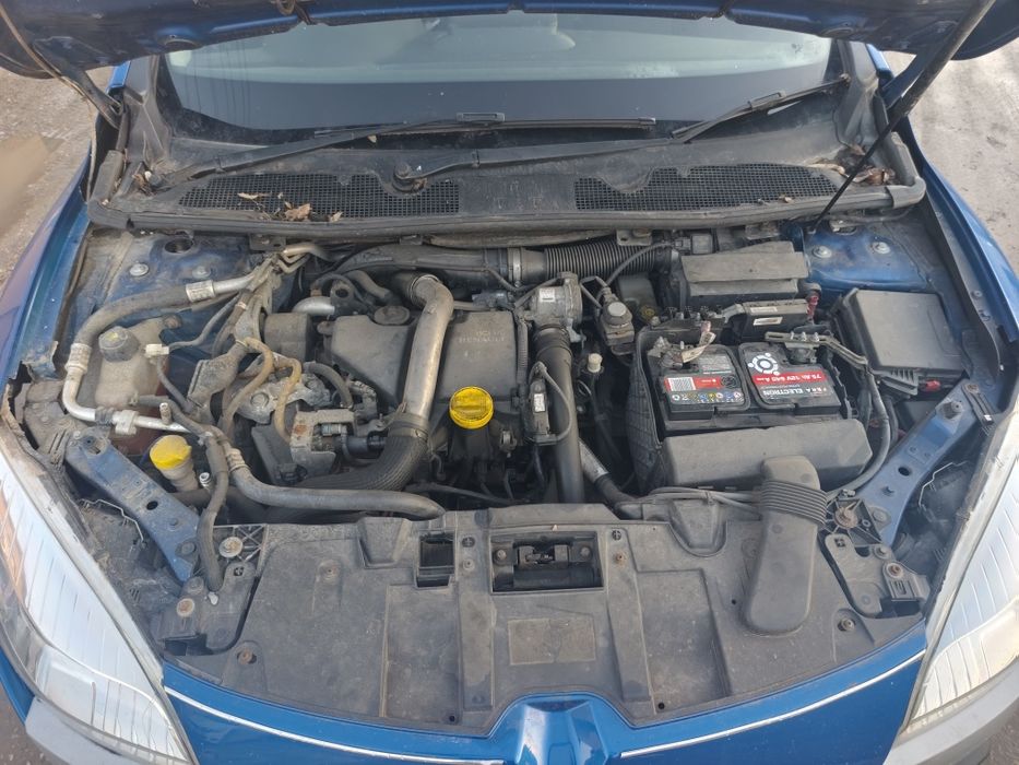 Рено Меган 1.5 dci 110k ЗА ЧАСТИ